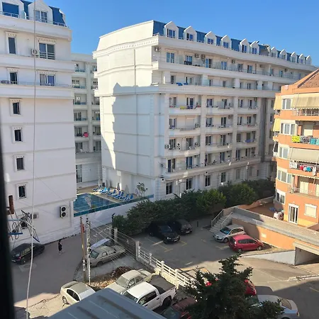 Joana04 Golem, Durres